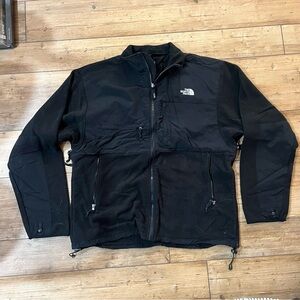 The North Face Men's Black Performance Jacket
